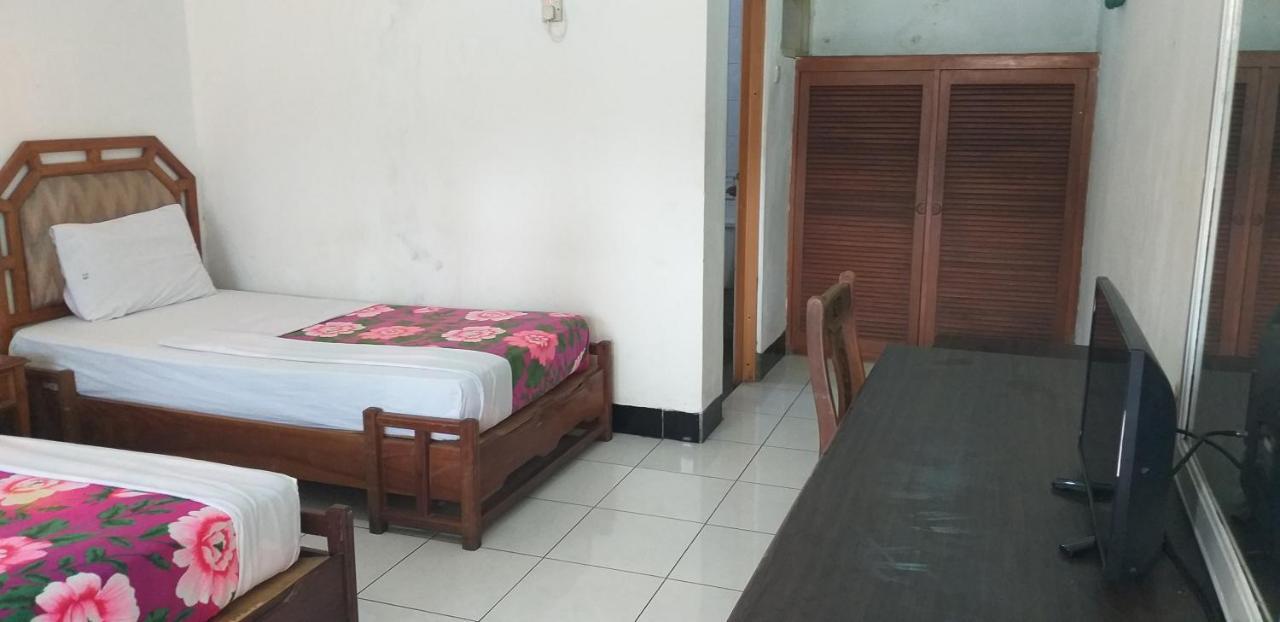 Intan Hotel 普哇加达 外观 照片