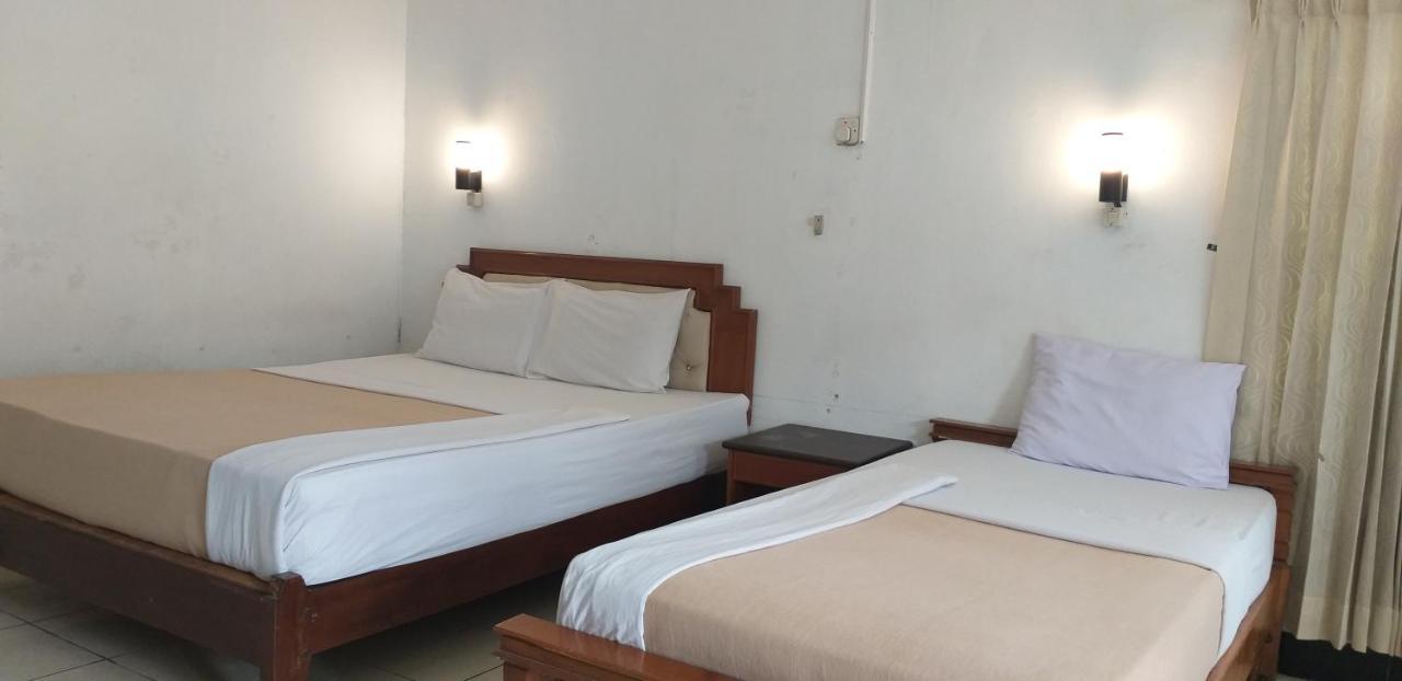 Intan Hotel 普哇加达 外观 照片