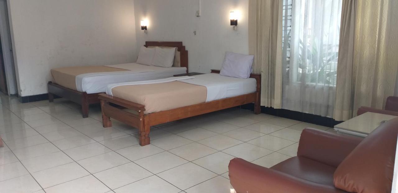 Intan Hotel 普哇加达 外观 照片
